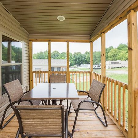 Plymouth Rock Camping Resort Deluxe Cottage Elkhart Lake Exterior foto